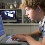 boy-on-computer-350